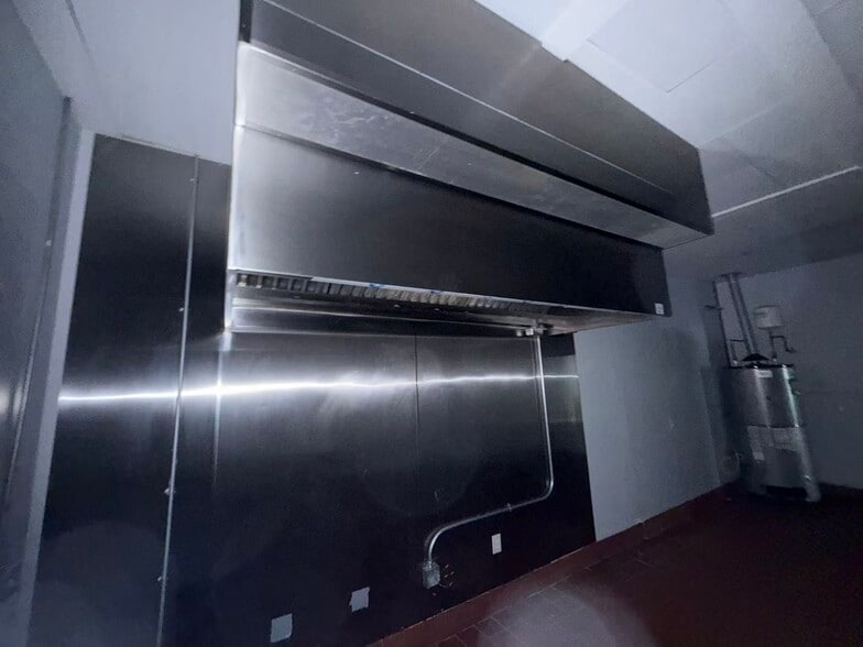 More Photos Of 1878 Mt Zion Rd, Morrow Unknown For Lease