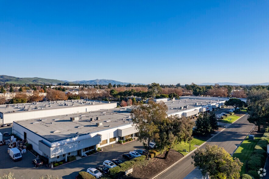 More Photos Of 1495-1497 Zephyr Ave, Hayward Unknown For Lease