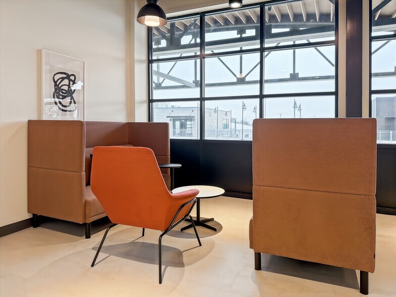 More Photos Of 1225 W 25th St, Norfolk Coworking Space