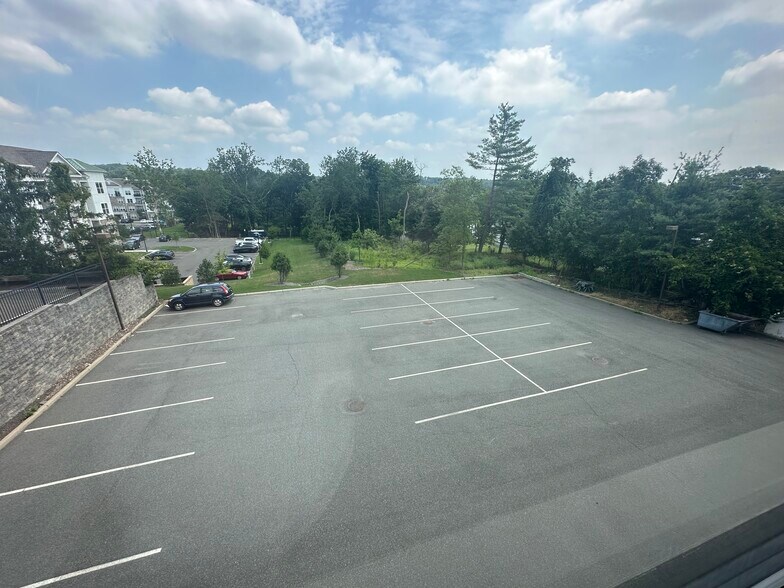 More Photos Of 886 Belmont Ave, North Haledon Storefront Retail Office For Lease