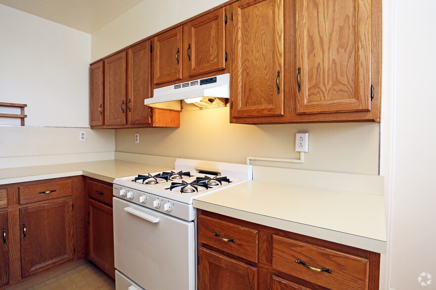 More Photos Of 135 S 20th St, Philadelphia Apartments For Lease