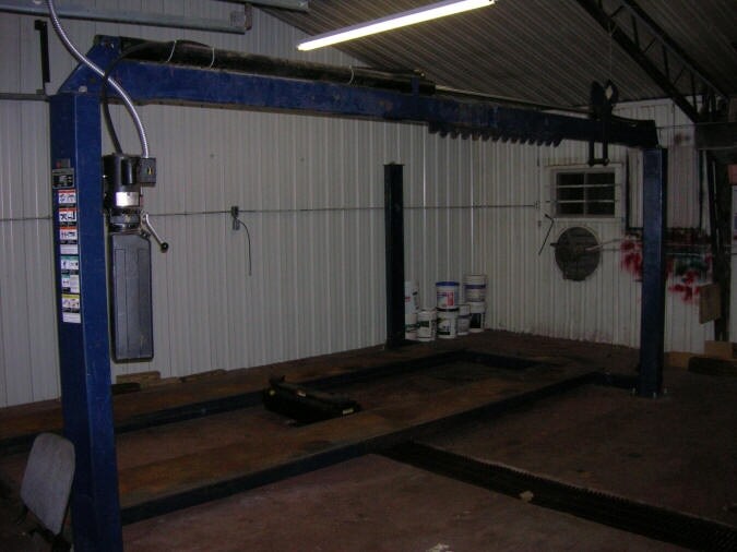 More Photos Of 2020 Dixie Hwy, Waterford Freestanding For Lease