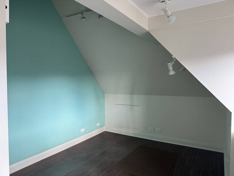 More Photos Of 378 Park Ave, Glencoe Office For Lease