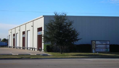 Primary Photo Of 310 Industrial Blvd, McKinney Warehouse For Lease