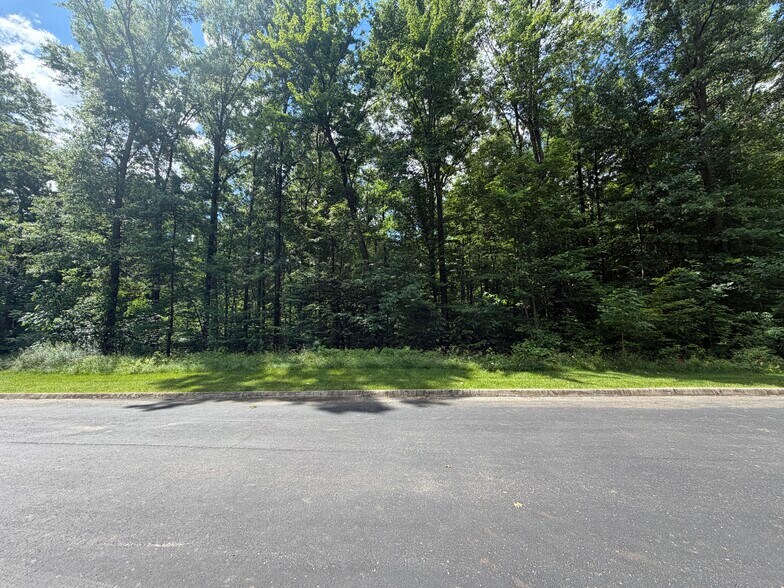 More Photos Of 0 E Broad St, Blacklick Land For Sale
