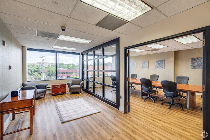 More Photos Of 5350 Shawnee Rd, Alexandria Medical For Sale
