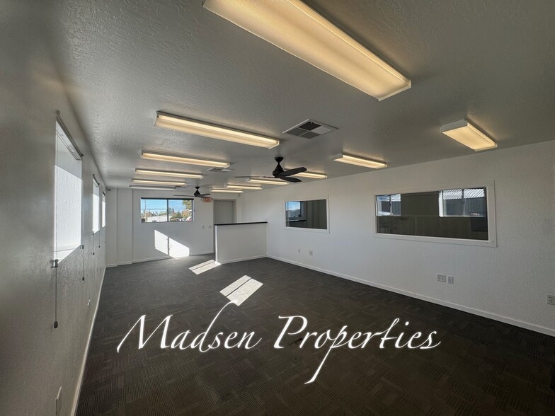 More Photos Of 1115 Ewald Ct, Paradise Manufacturing For Lease