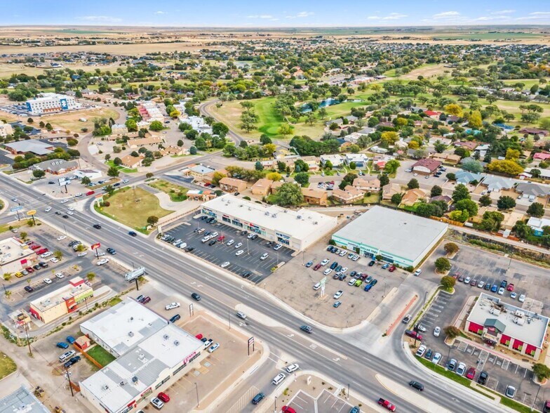 Primary Photo Of 4001 N Prince St, Clovis Unknown For Lease