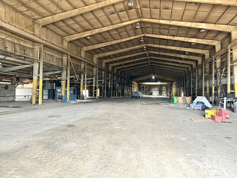 More Photos Of 1549 Vance St, Rocky Mount Warehouse For Sale