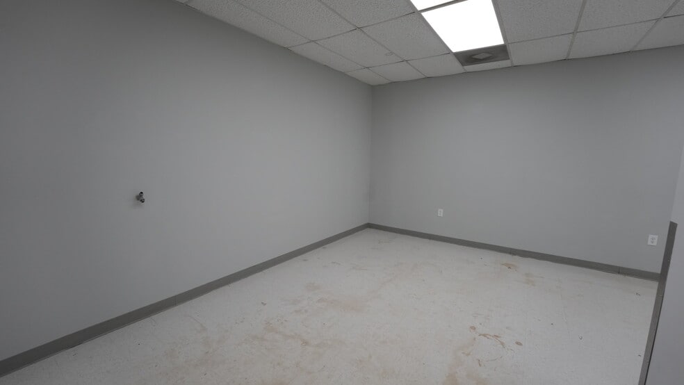 More Photos Of 1281 Ebenezer Rd, Rock Hill Office For Lease