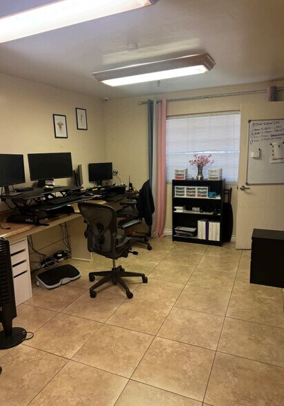 More Photos Of 2932 N 14th St, Phoenix Assisted Living For Sale