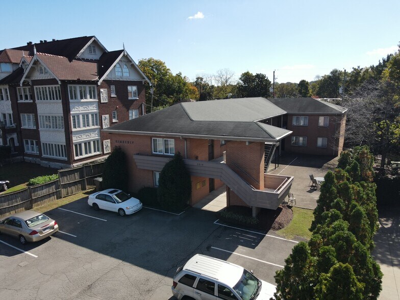 Primary Photo Of 3819 West End Ave, Nashville Multifamily For Sale