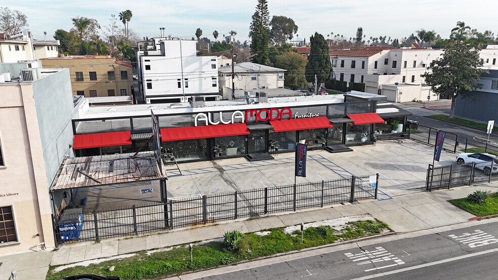 More Photos Of 500 N La Brea Ave, Los Angeles Storefront Retail Office For Lease