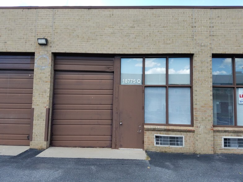 More Photos Of 18775 N Frederick Rd, Gaithersburg Warehouse For Lease