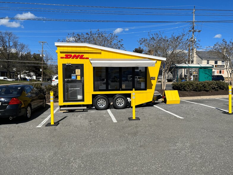 More Photos Of 206-300 N Frederick Ave, Gaithersburg Unknown For Lease