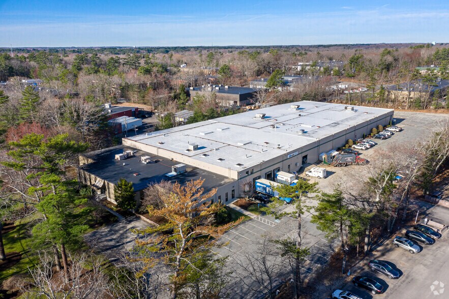 More Photos Of 125 Industrial Park Rd, Hingham Flex For Sale