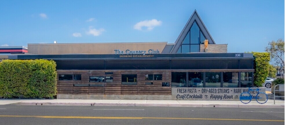 More Photos Of 330 E 17th St, Costa Mesa Bar For Lease