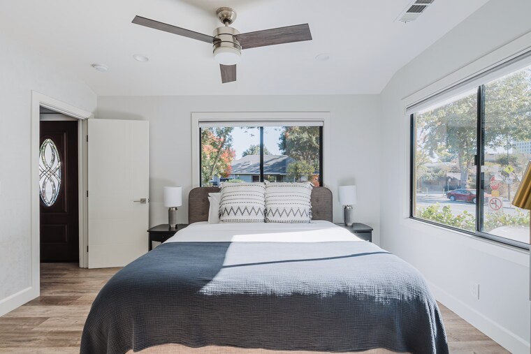 More Photos Of 251 Middlefield Rd, Palo Alto Apartments For Sale