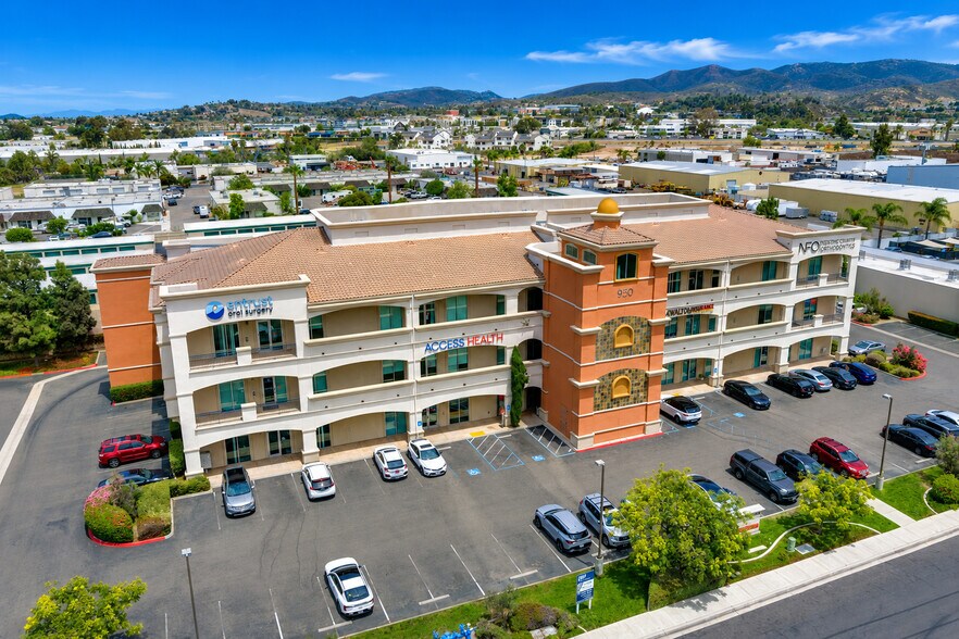 More Photos Of 950 Boardwalk, San Marcos Office For Sale