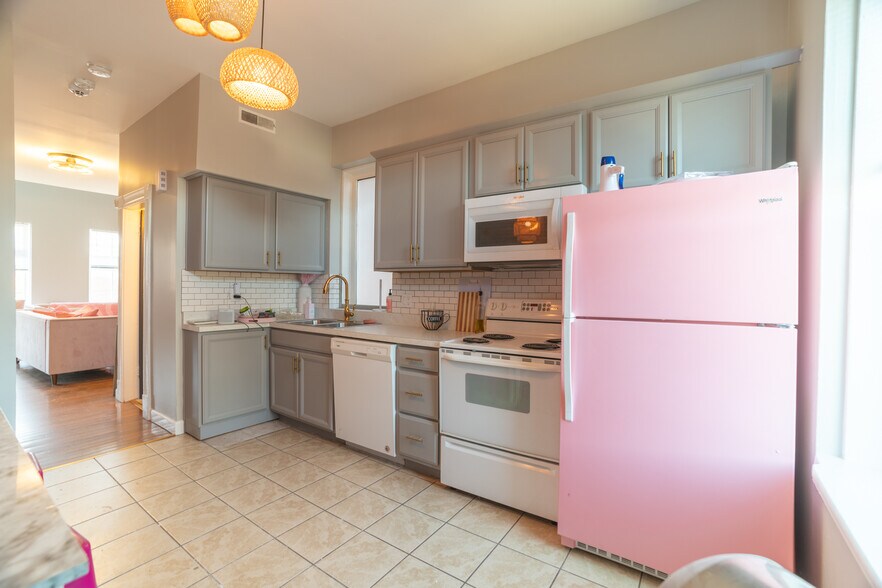 More Photos Of 1701 S 9th St, Saint Louis Multifamily For Sale