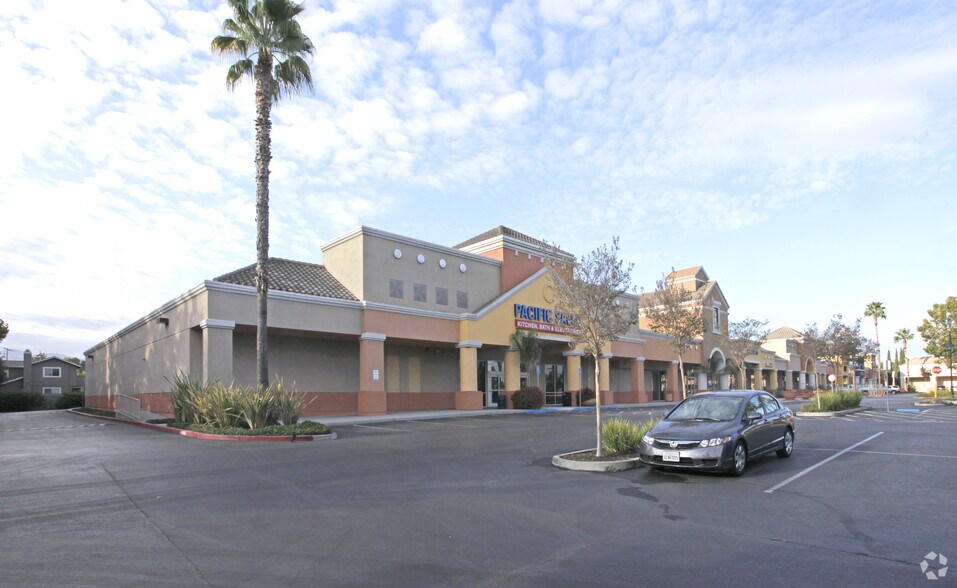 Primary Photo Of 620-696 Blossom Hill Rd, San Jose Unknown For Lease