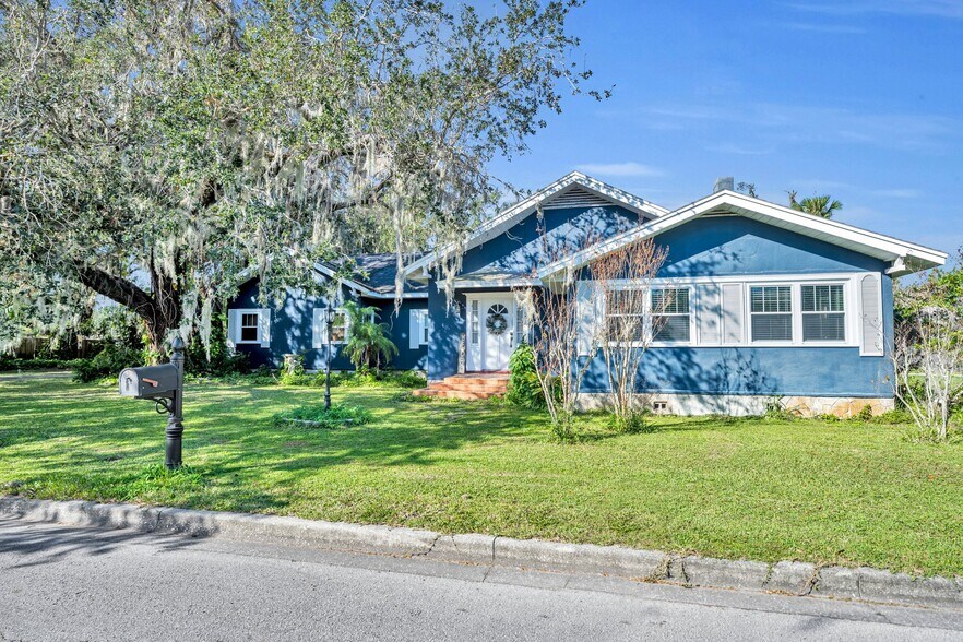 More Photos Of 214 S Woodland St, Winter Garden Land For Sale