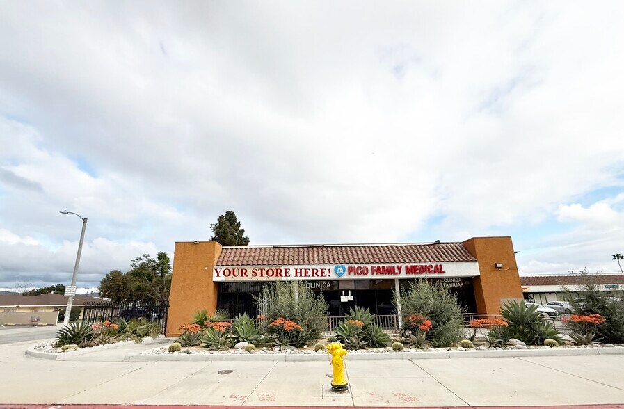 Primary Photo Of 6630-6632 Rosemead Blvd, Pico Rivera Freestanding For Lease