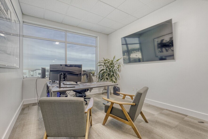 More Photos Of 5925 E Evans Ave, Denver Research And Development For Sale