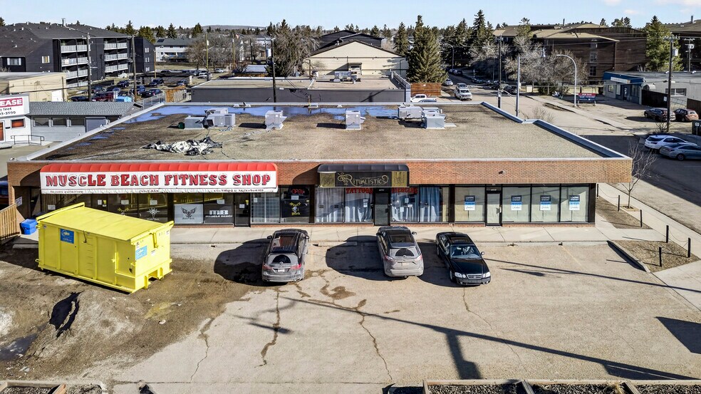 More Photos Of 15802 Stony Plain Rd NW, Edmonton Storefront For Sale