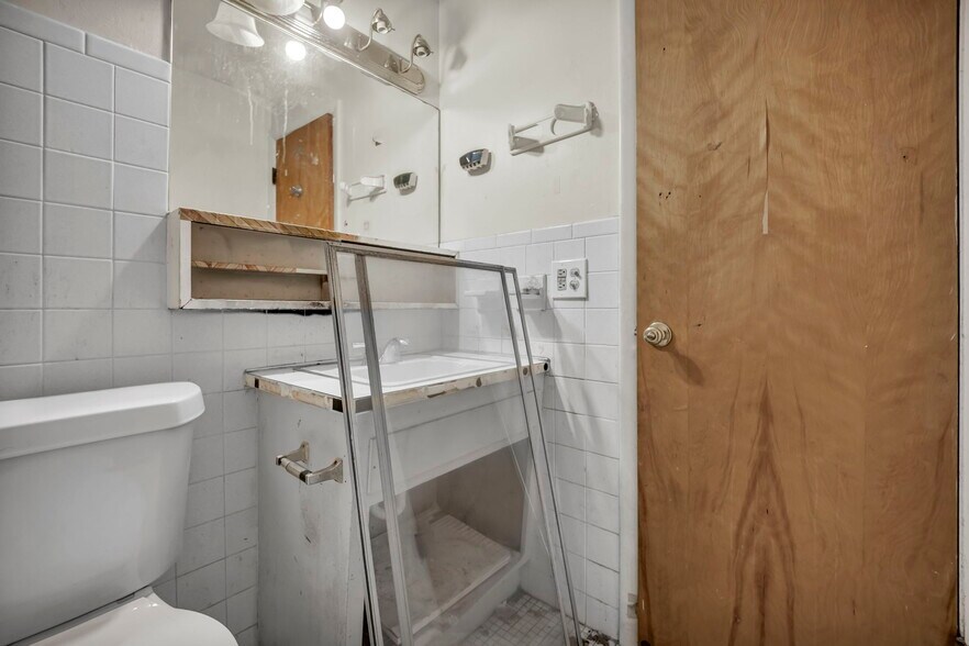 More Photos Of 818-850 S Green Rd, South Euclid Apartments For Sale