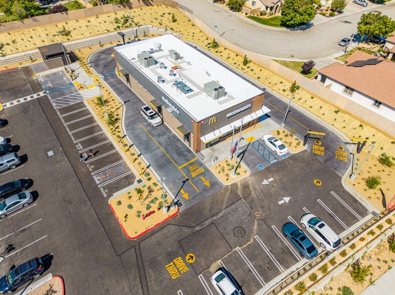More Photos Of 3854 Rancho Vista Blvd, Palmdale Fast Food For Sale