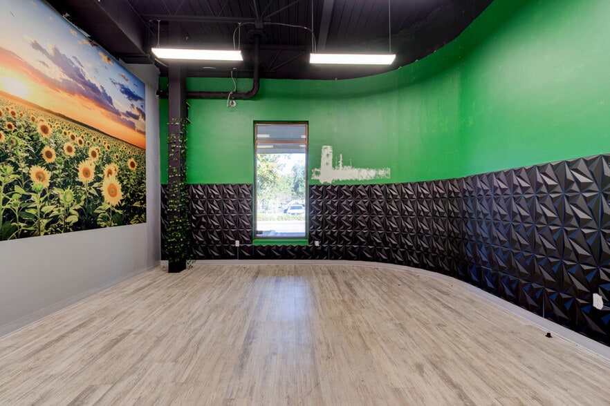 More Photos Of 3780 S Nova Rd, Port Orange General Retail For Sale