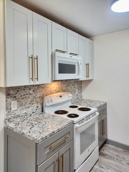 More Photos Of 866 Southwood Blvd, Incline Village Apartments For Sale