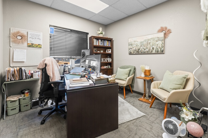 More Photos Of 4650 20th St, Greeley Office For Sale