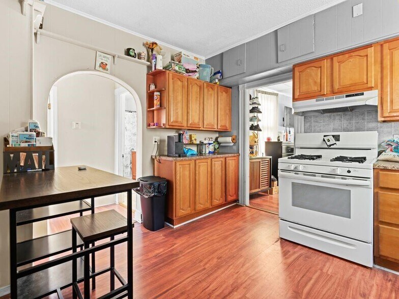 More Photos Of 1428 Park Ave, Cranston Storefront Retail Residential For Sale