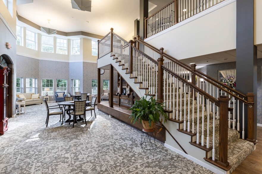 More Photos Of 1207 Vandalia St, Collinsville Assisted Living For Sale