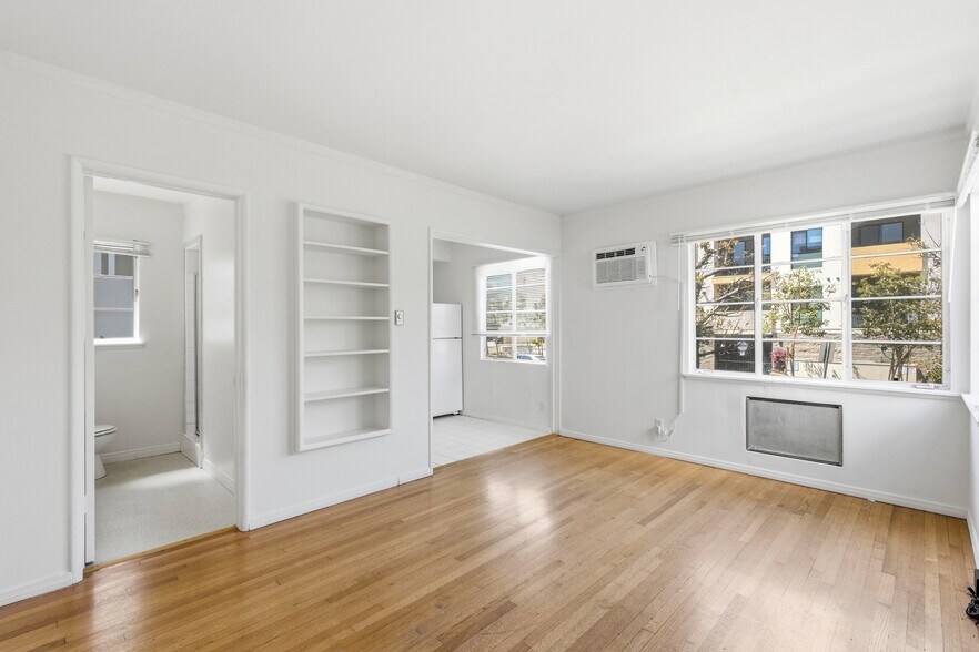 More Photos Of 1748 Malcolm Ave, Los Angeles Apartments For Sale