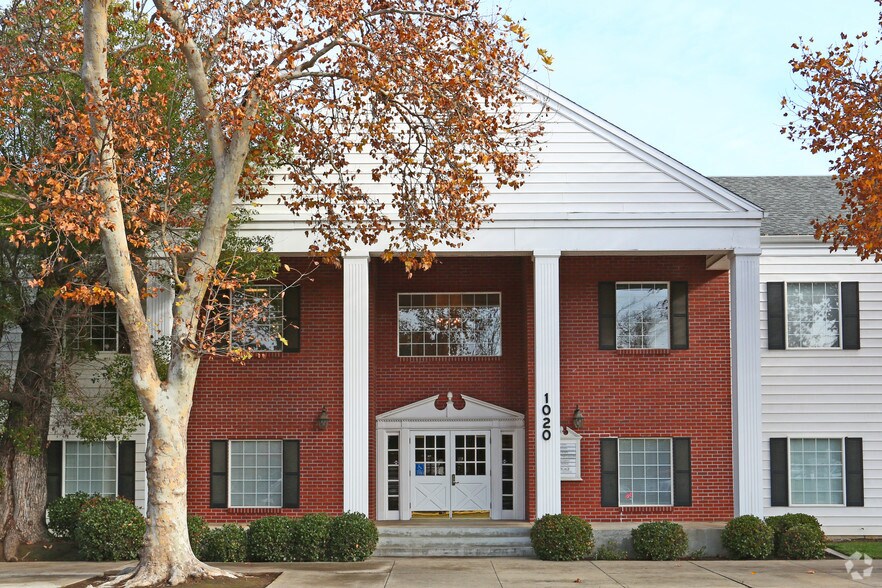 More Photos Of 1020 15th St, Modesto Office For Lease