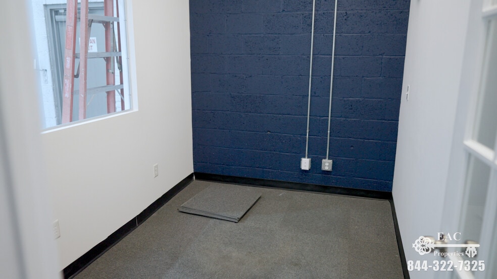 More Photos Of 482 Glenbrook Rd, Stamford Manufacturing For Lease