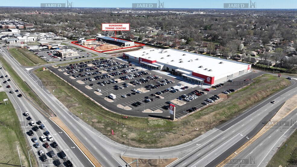 More Photos Of 3444 W Sunshine St, Springfield Storefront For Lease