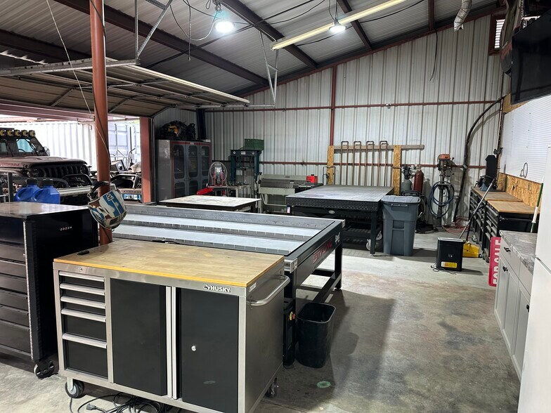 More Photos Of 847 S Hwy 89, Chino Valley Flex For Sale