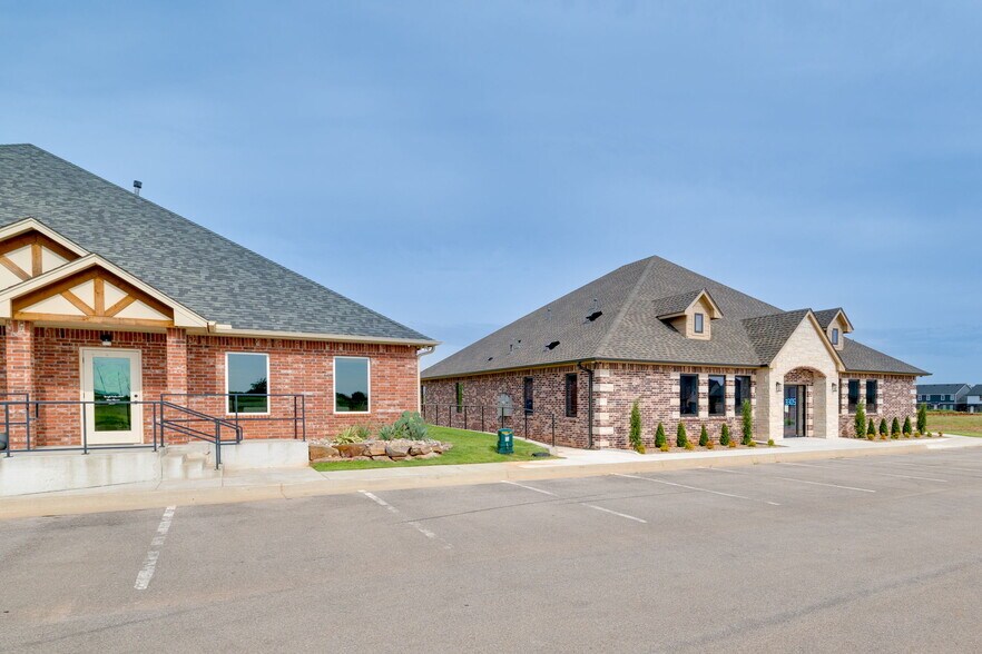 More Photos Of 3305 NW 192nd St, Edmond Healthcare For Sale