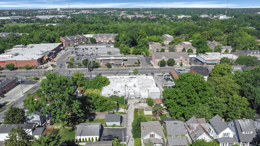 More Photos Of 2840-2848 N High St, Columbus General Retail For Sale