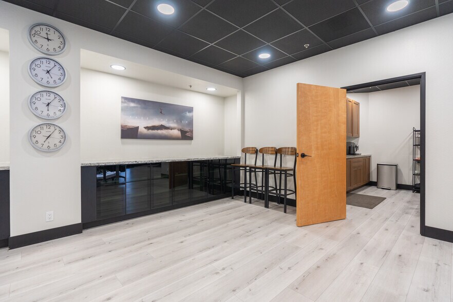 More Photos Of 6339 Matheny Way, Citrus Heights Medical For Sale