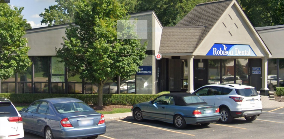 Primary Photo Of 8500-8504 N Canton Center Rd, Canton Medical For Lease