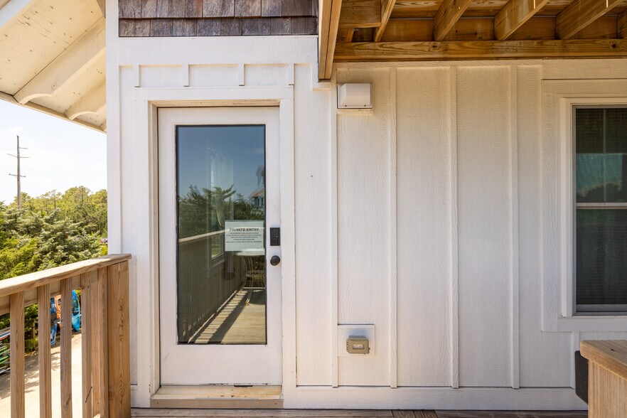 More Photos Of 26689 NC Hwy 12, Waves General Retail For Sale
