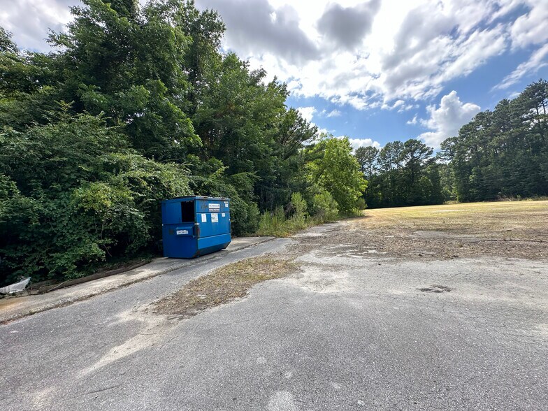 More Photos Of 724 Bell Fork Rd, Jacksonville Office For Lease