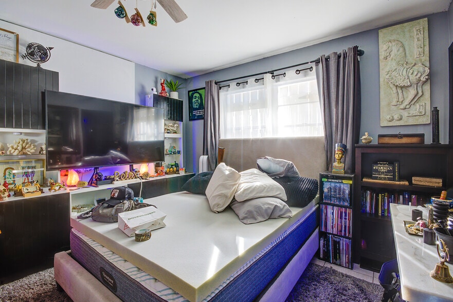 More Photos Of 2651 SE 2nd St, Boynton Beach Apartments For Sale