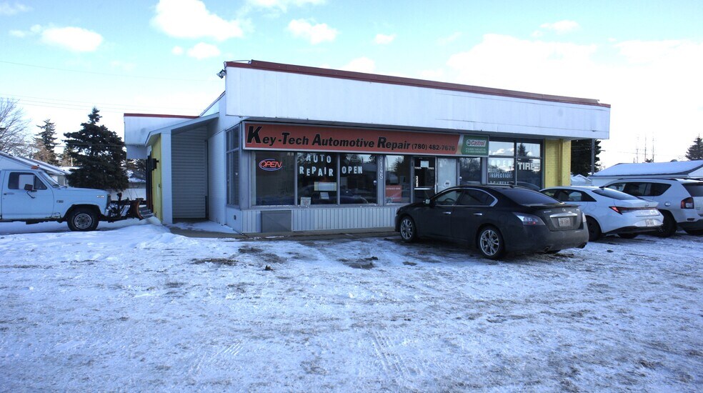 More Photos Of 9145 156 St NW, Edmonton Auto Repair For Sale