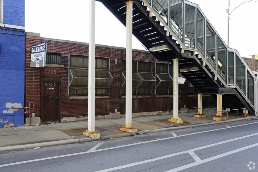 More Photos Of 4709 W Lake St, Chicago Industrial For Sale